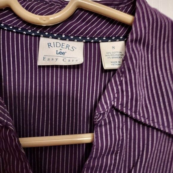 Riders Lee easy S arm pit to 18 3/4 inch length 23 Purple and white - Picture 2 of 3